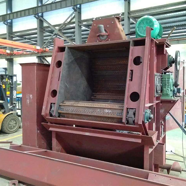 抛丸机组装车间